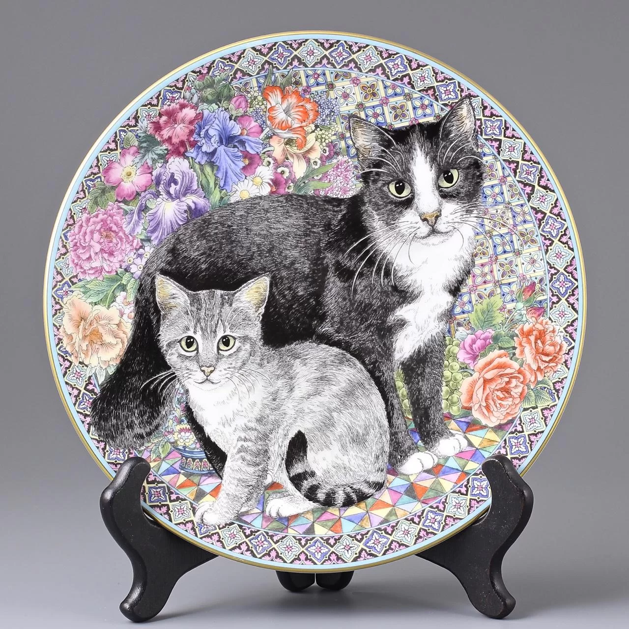 Тарелка винтажная декоративная настенная Фарфор Англия Кошки Royal Worcester Purrfect Friends Shilling & Sixpence