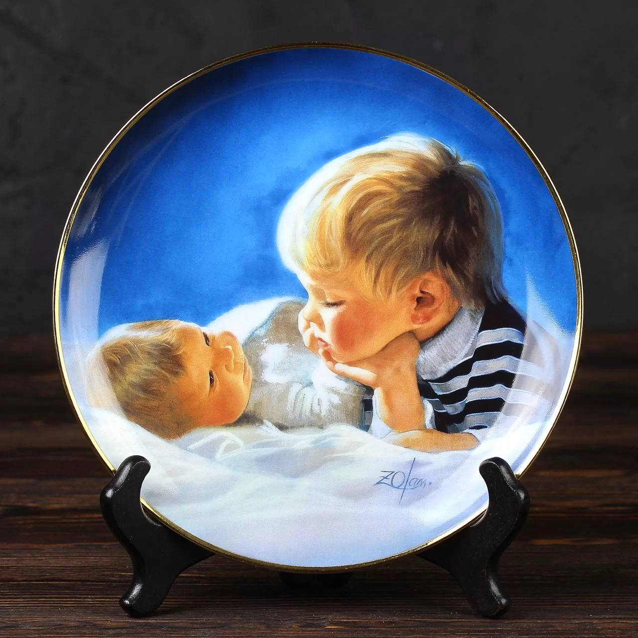 Тарелка винтажная декоративная настенная Фарфор Англия Дети Danbury Mint Donald Zolan Childhood Days Brotherly Love