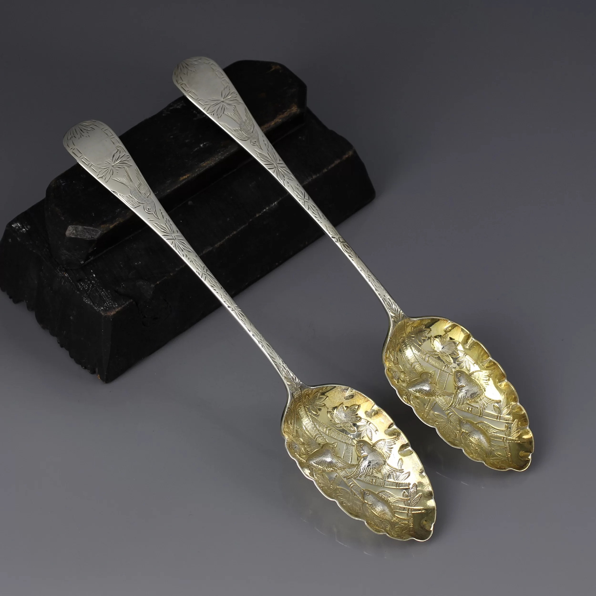 Антикварные английские сервировочные ложки Berry Spoons Hilliard & Thomason 1901 год