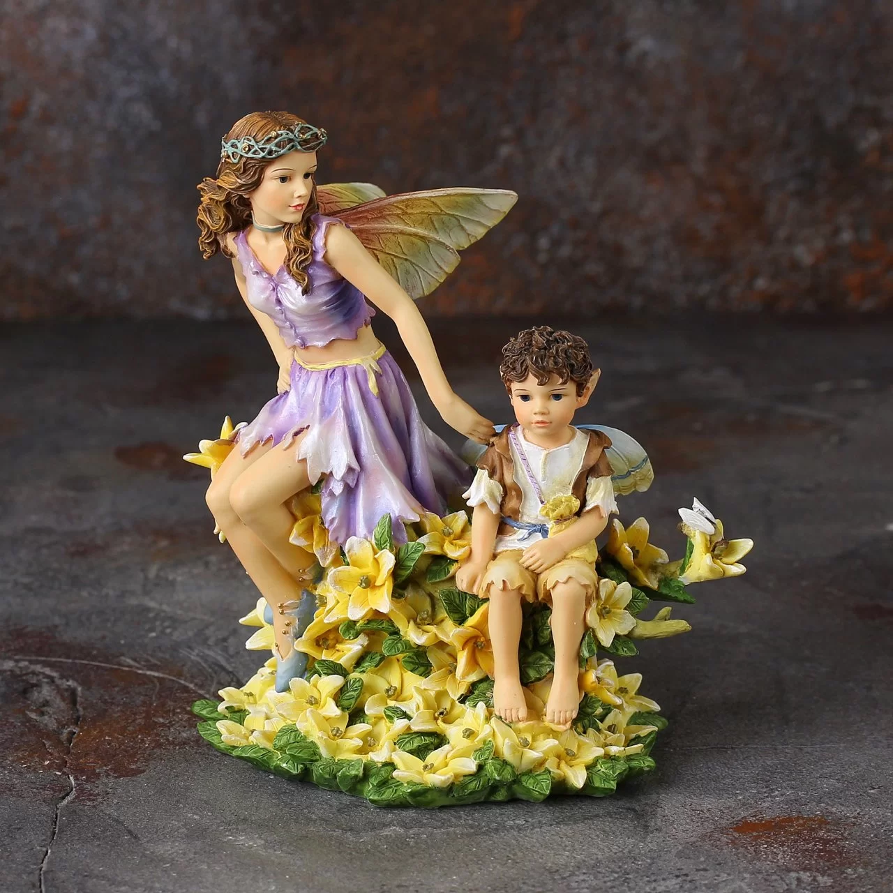 Фигурка цветочной феи и эльфа Англия Leonardo Faerie Touch Прикосновение