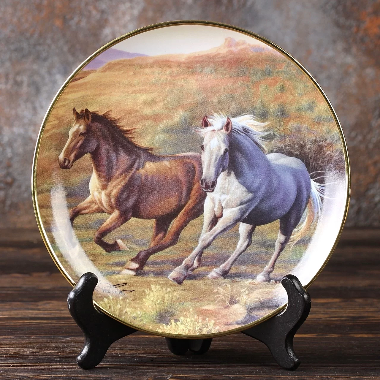 Тарелка винтажная декоративная настенная Фарфор Лошади Franklin Mint Running Free British Horse Society