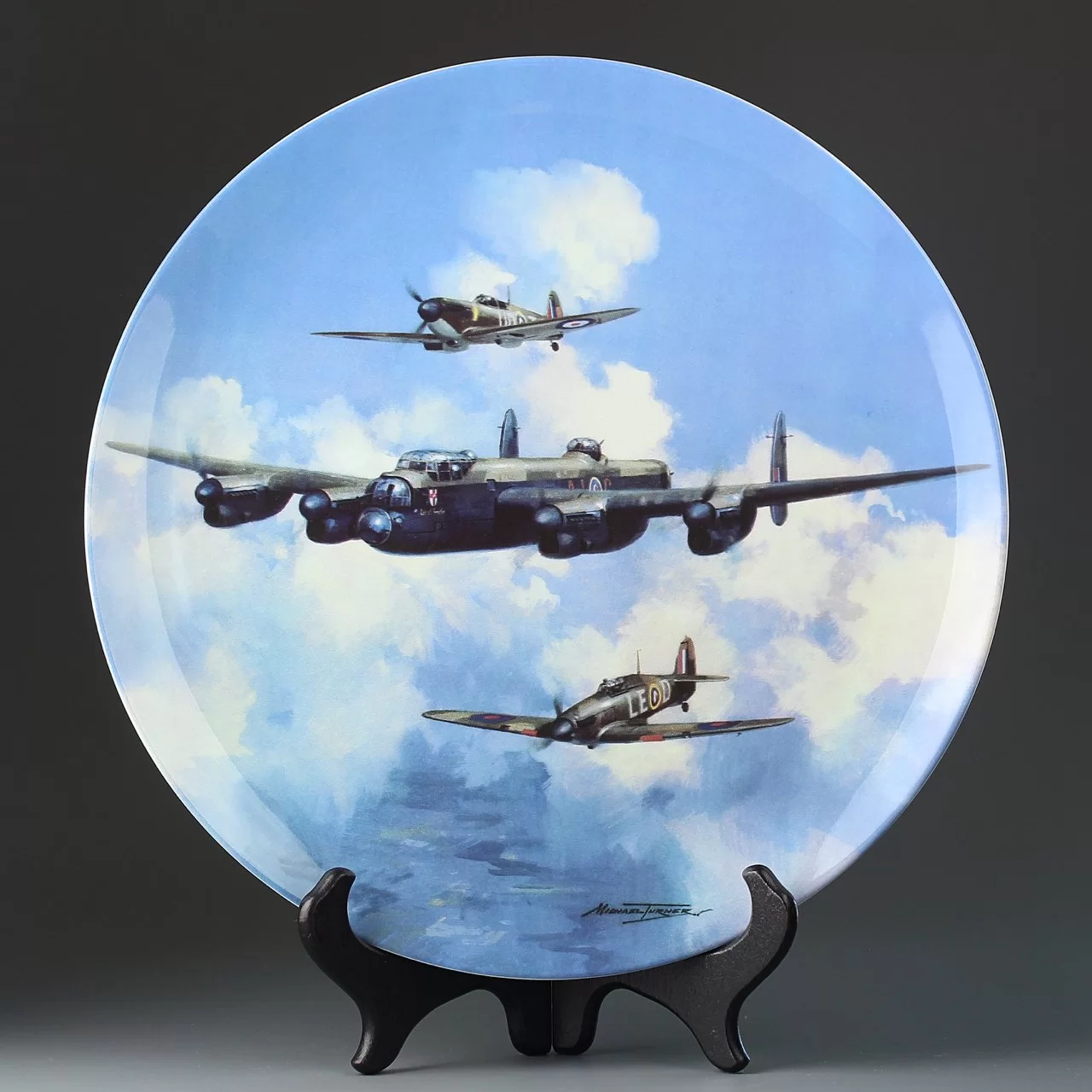 Тарелка винтажная декоративная настенная Фарфор Англия Самолёты Coalport Reach for the Sky Victory Flypast