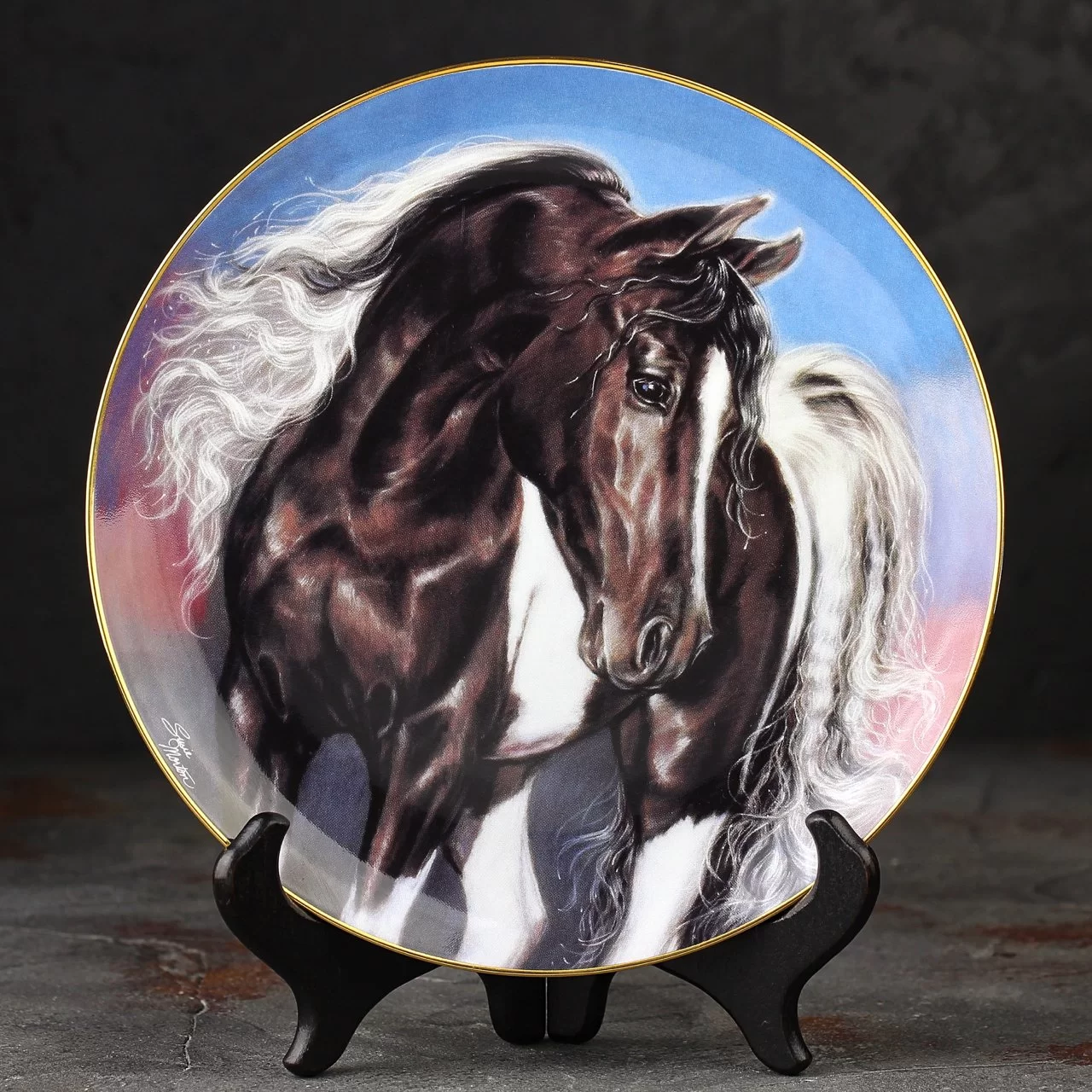 Тарелка винтажная декоративная настенная Фарфор Лошадь Danbury Mint Noble and Free Spirit Wind