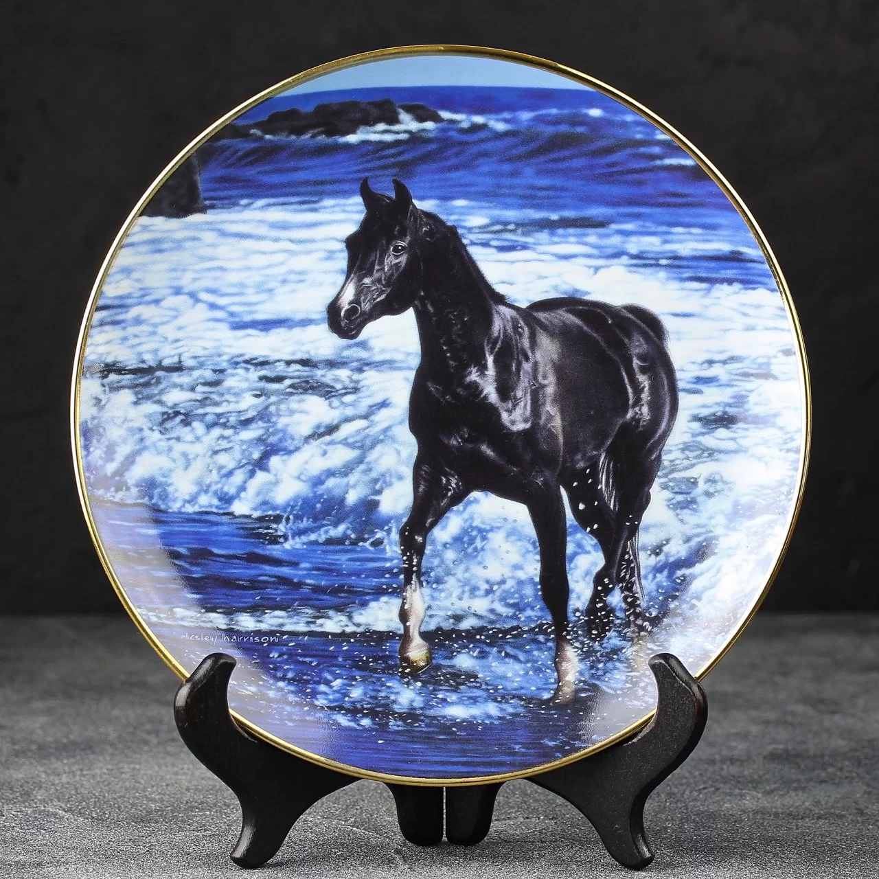 Тарелка винтажная декоративная настенная Фарфор Лошадь Danbury Mint Free Spirits Ebony Champion Lesley Harrison
