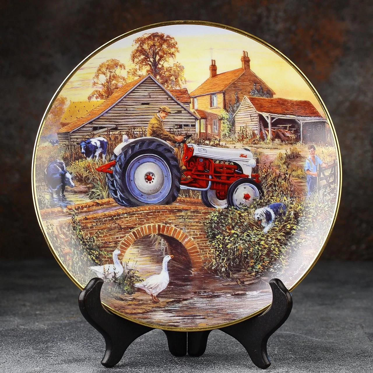 Тарелка винтажная декоративная настенная Фарфор Трактора Форд Danbury Mint Ford Tractors Homecoming 1952 Model 8N