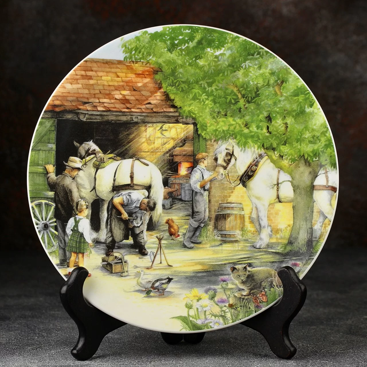 Тарелка винтажная декоративная настенная Фарфор Англия Кузнец Ремёсла Royal Doulton Old Country Crafts Blacksmith