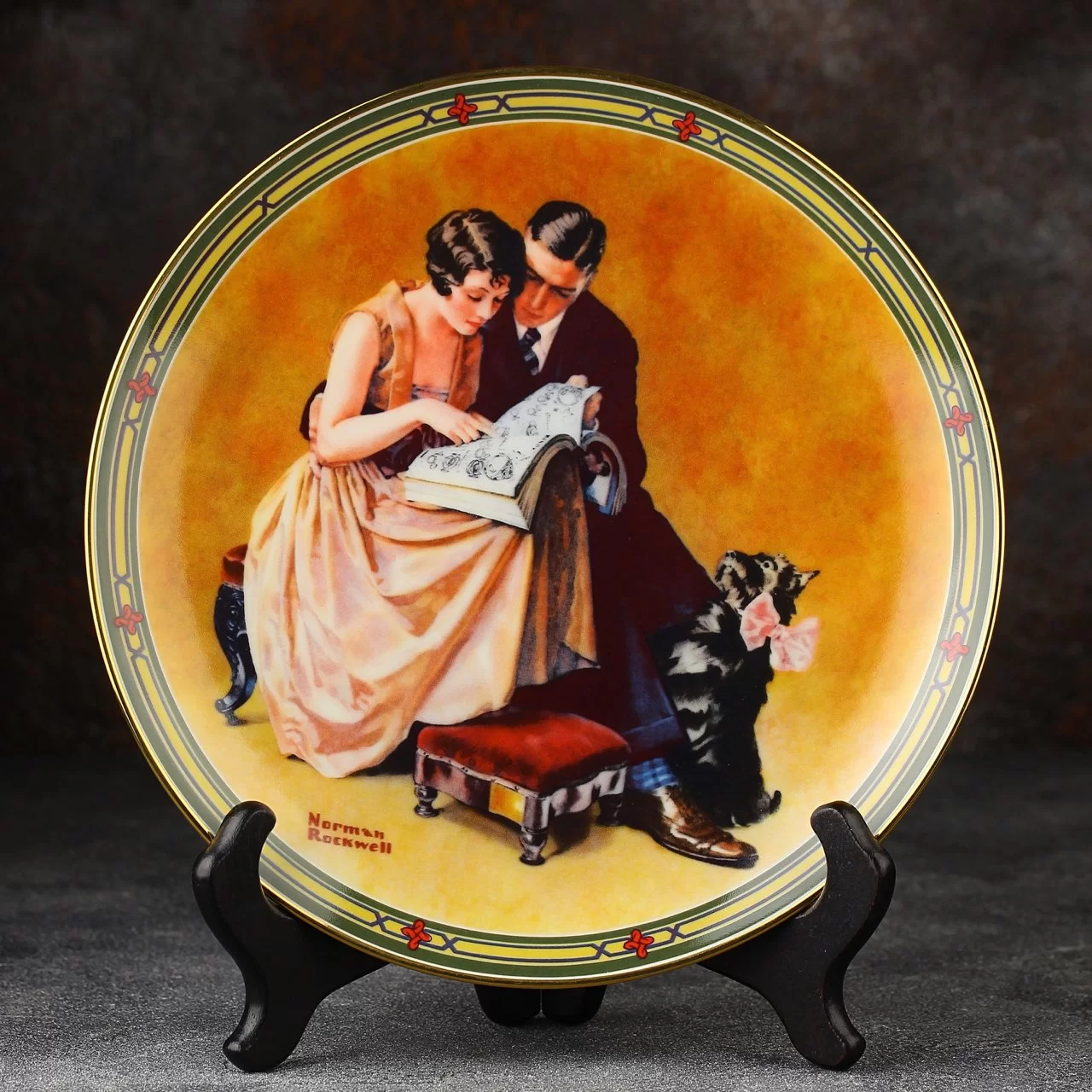 Тарелка винтажная декоративная настенная Фарфор Knowles Norman Rockwell's American Dream Couple's Commitment
