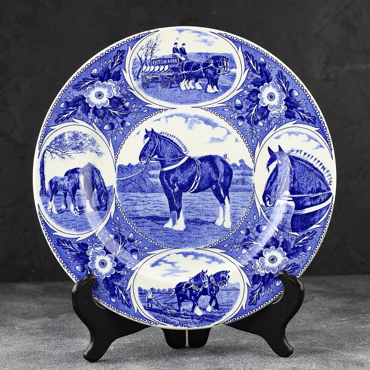Тарелка винтажная декоративная настенная Англия Лошади Шайры Weatherby & Sons Shire Horse Society