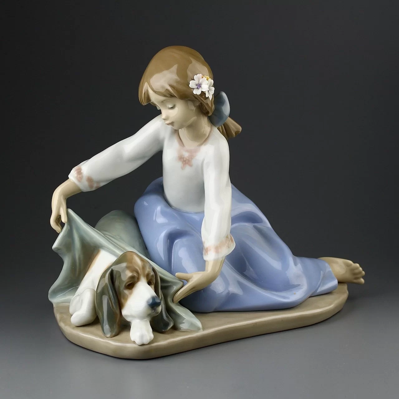 Винтажная фарфоровая статуэтка Испания Lladro 5688 Dogs Best Friend Девочка с собакой