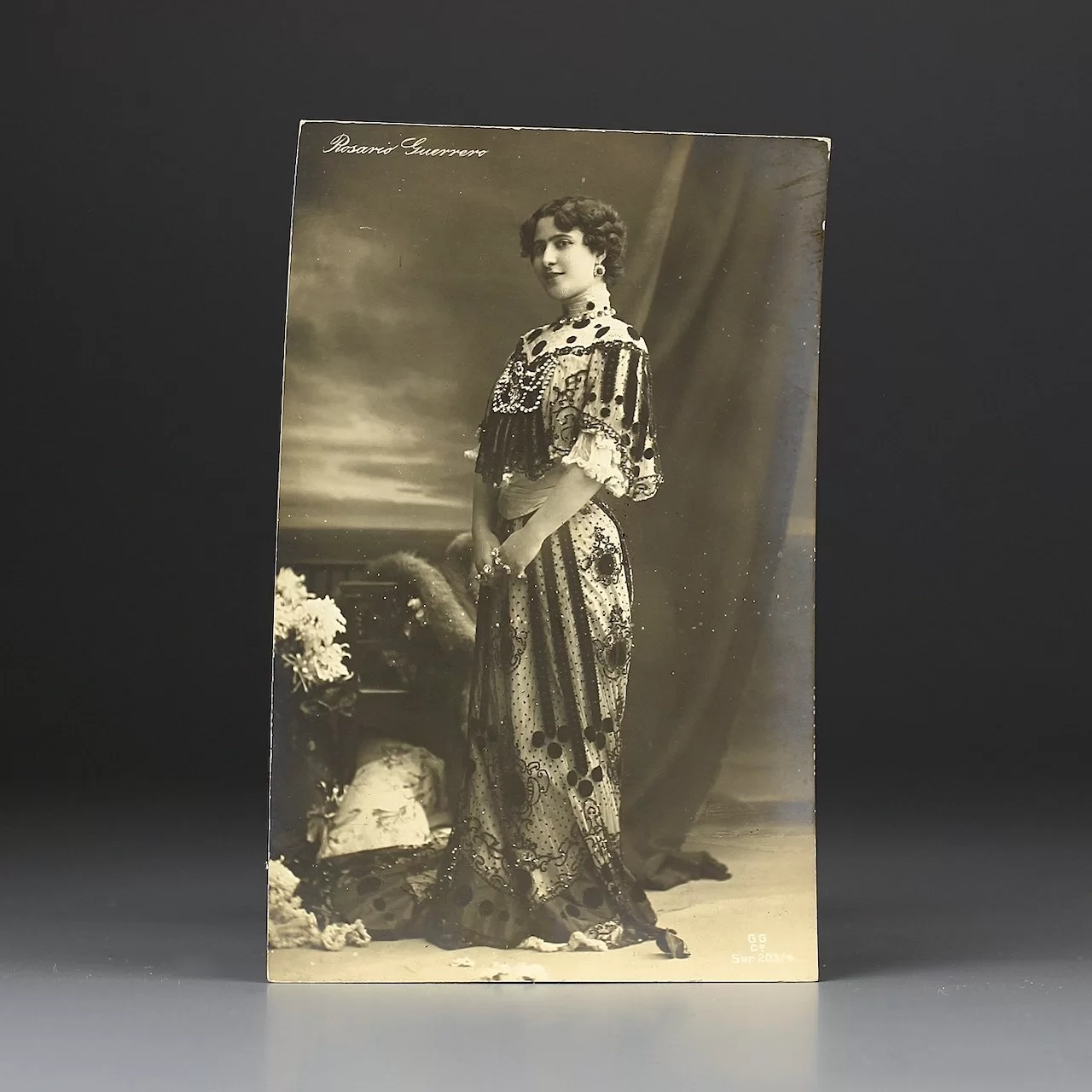 Антикварная почтовая открытка Rosario Guerrero Gerlach Ser.203/4
