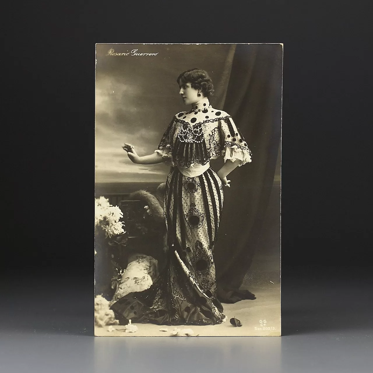 Антикварная почтовая открытка Rosario Guerrero Gerlach Ser.203/3