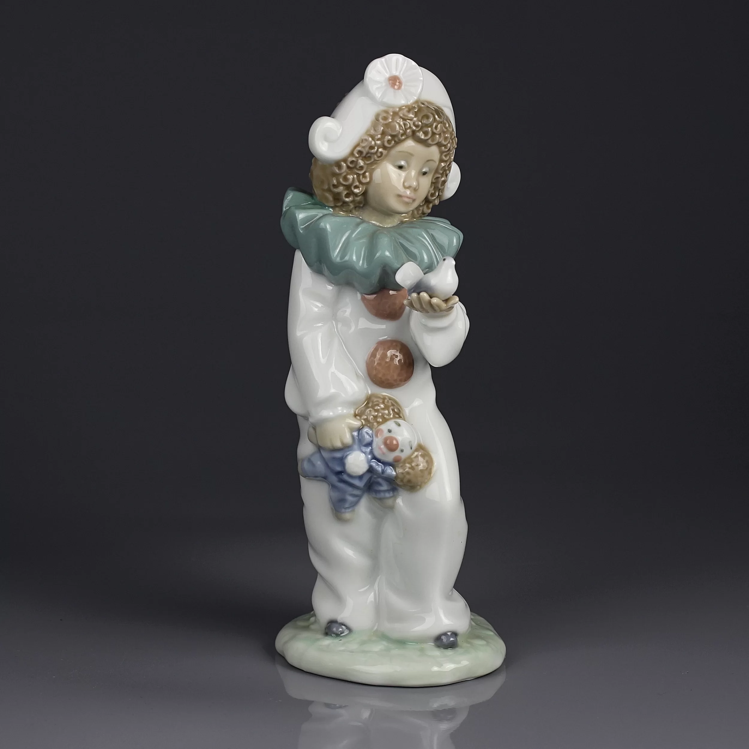 Винтажная фарфоровая статуэтка Пьеро с птицей и куклой Клоун Lladro NAO Bird in Hand
