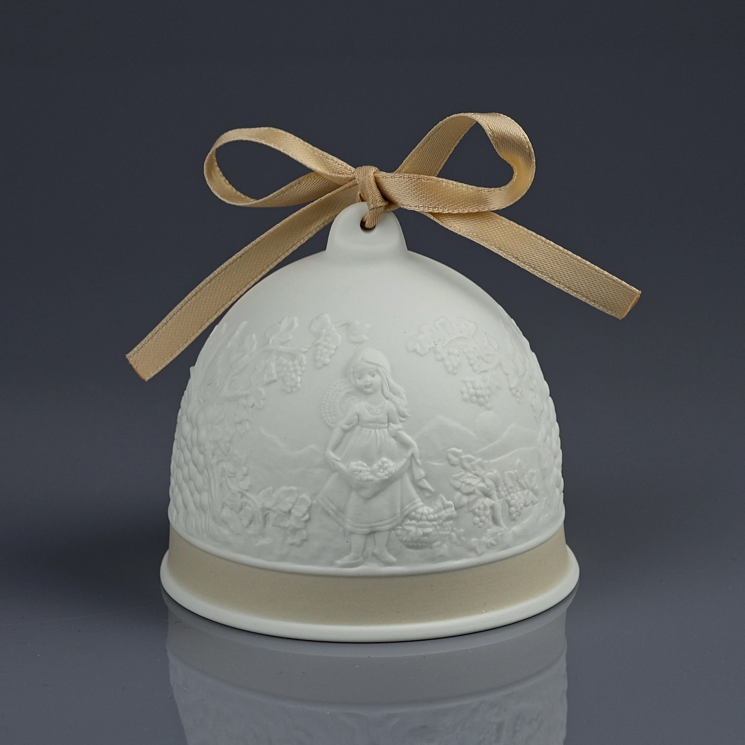 Винтажный фарфоровый колокольчик Осень Campana Otono Fall Bell Испания Lladro 1993