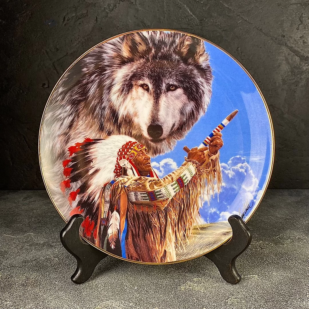 Тарелка винтажная декоративная настенная Фарфор Индеец Волк Franklin Mint Summoning of the Wolf Spirit