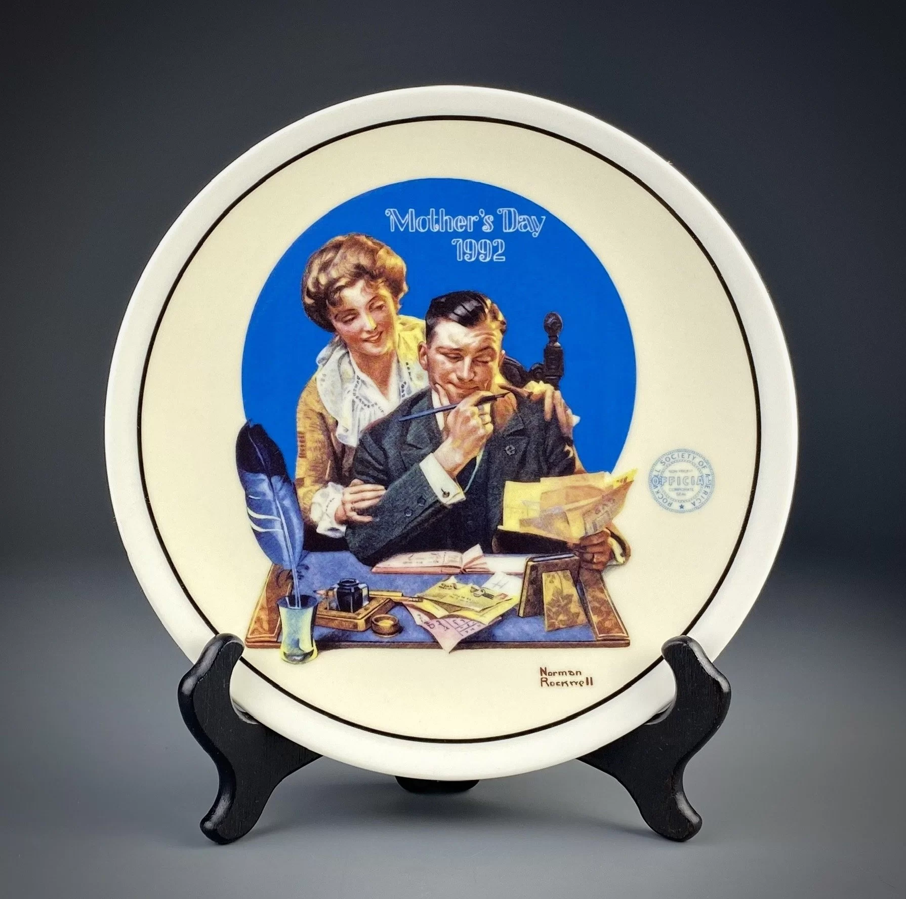 Тарелка винтажная декоративная настенная Фарфор День матери Knowles Mother's Day 1992 Gentle Reassurance Norman Rockwell
