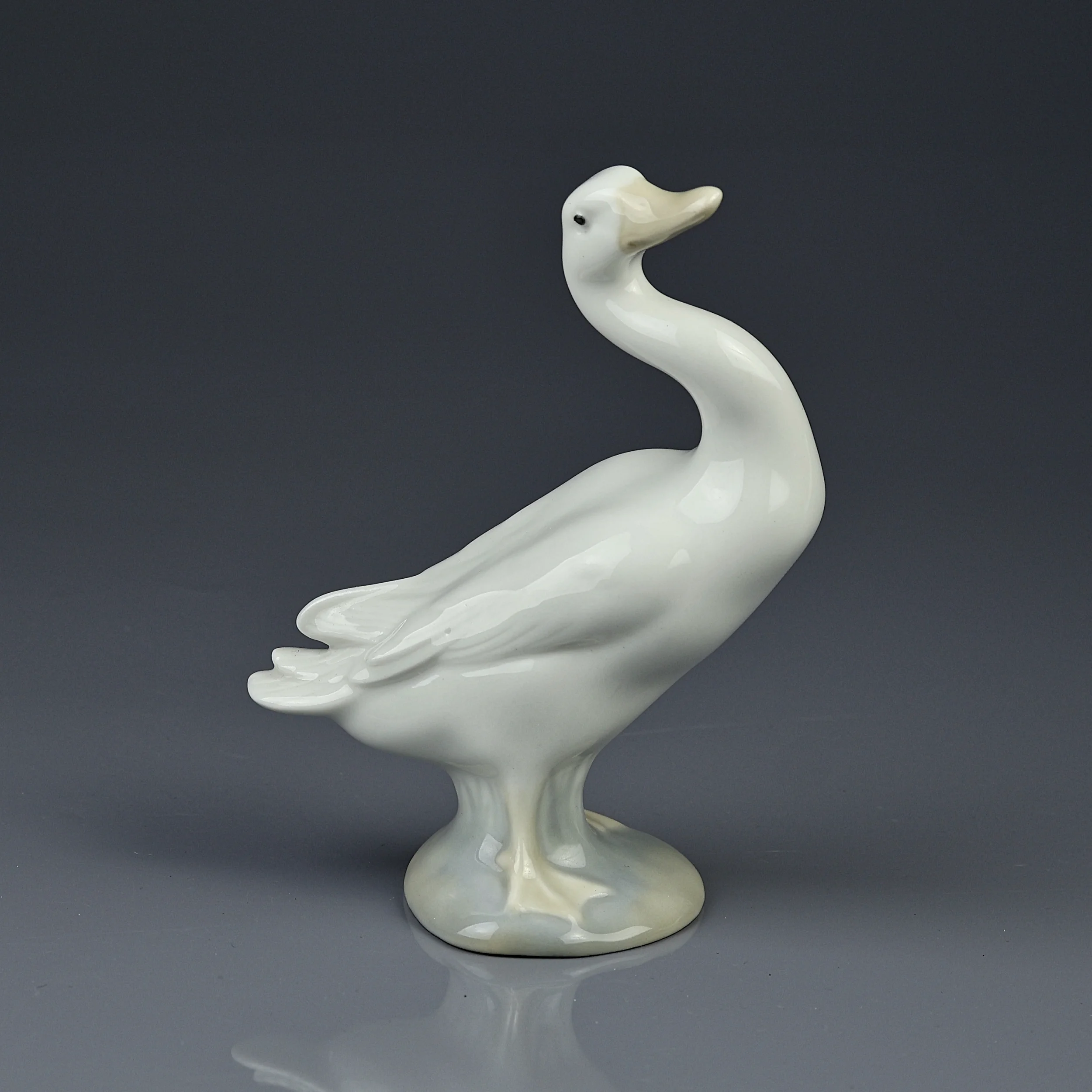 Винтажная фарфоровая статуэтка Уточка Lladro 4552 Little Duck