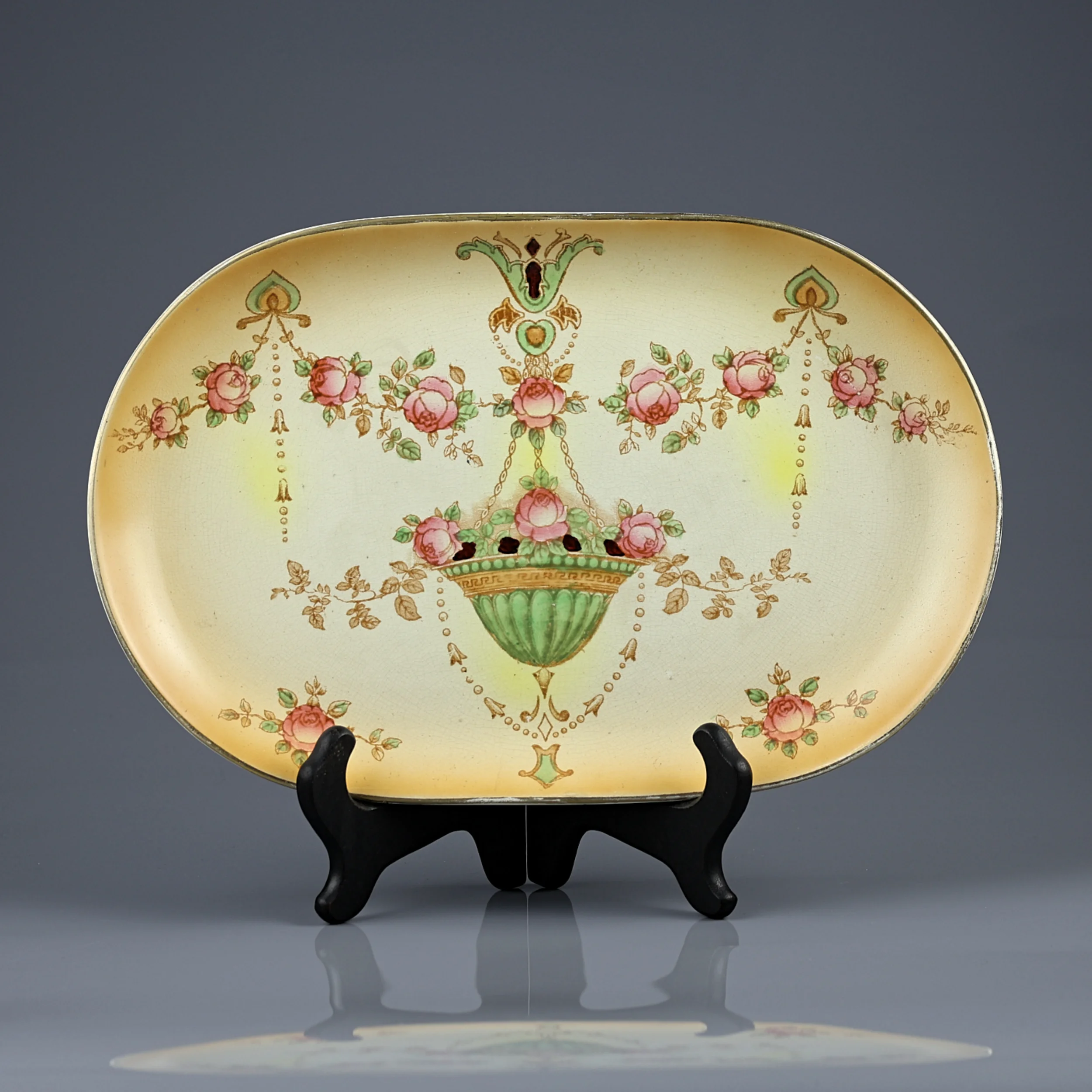 Английский антикварный поднос S Fielding & Co Crown Devon Etna 0623 Devon Ware