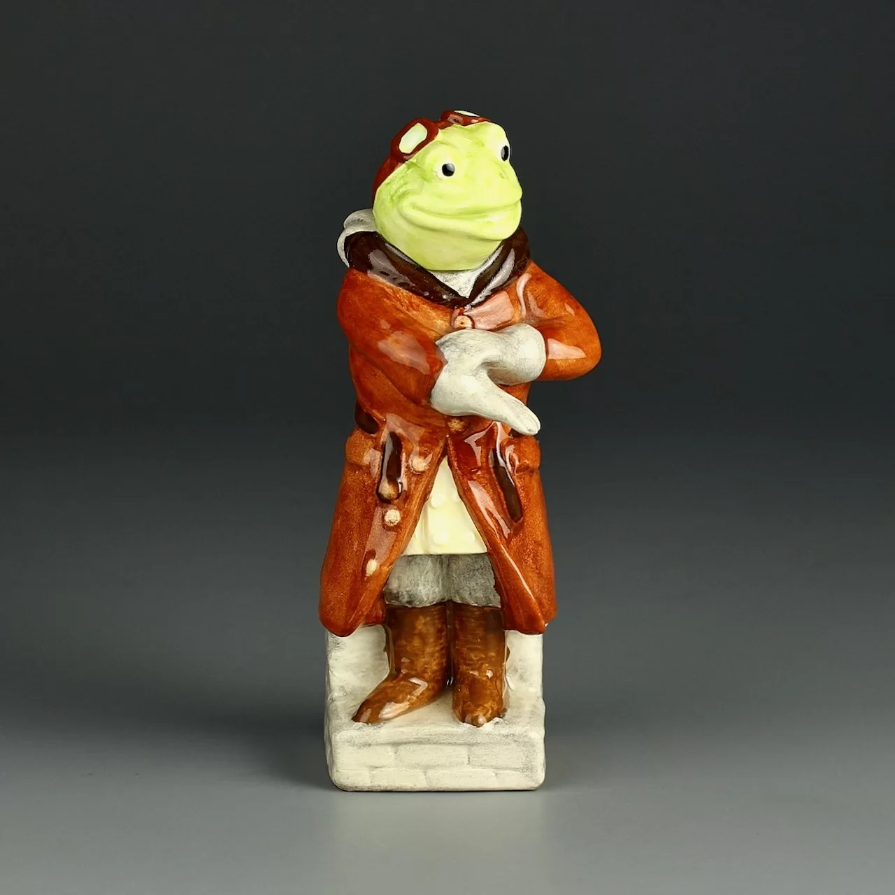 Винтажная статуэтка Лягушка Мистер Тоад Жаб Ветер в ивах Англия Beswick Toad Wind in the Willows