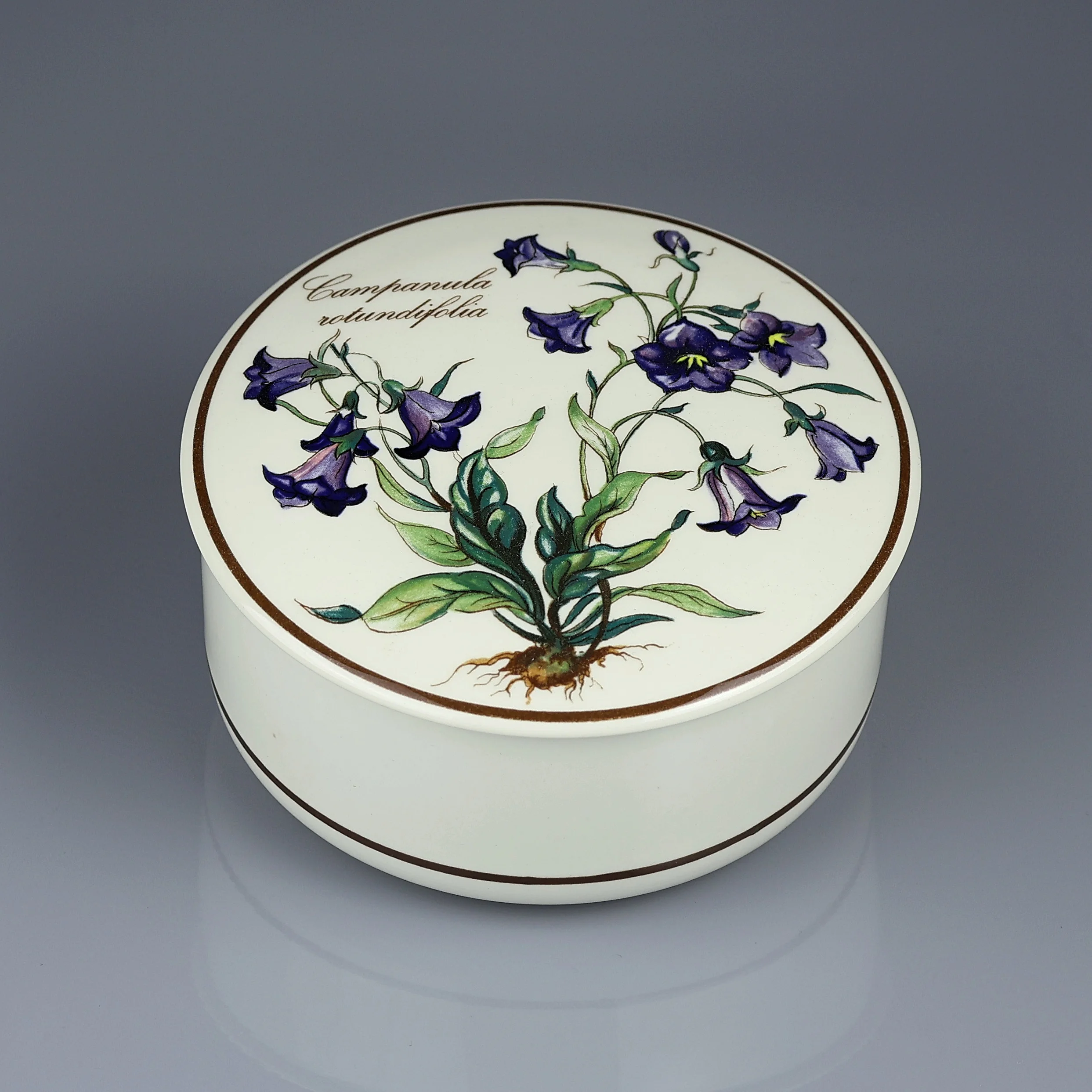 Винтажная фарфоровая шкатулка Villeroy & Boch "Campanula rotundifolia" Колокольчик Серия Botanica Германия