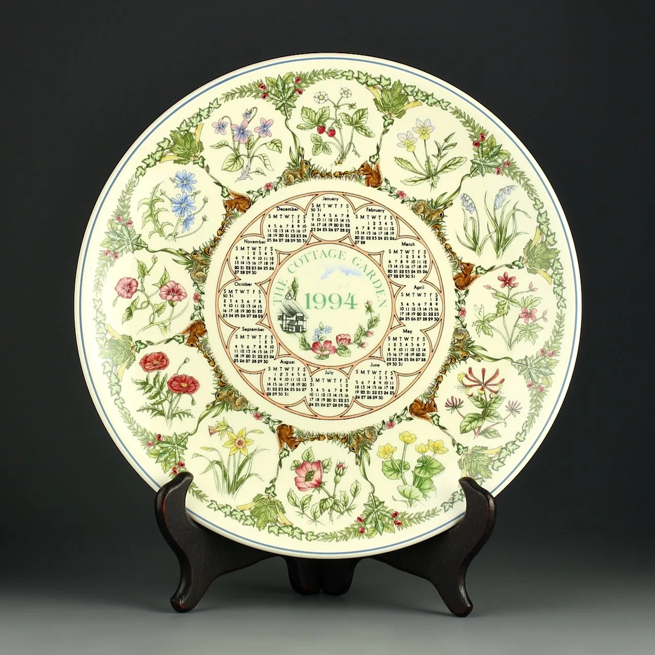 Винтажная английская тарелка Wedgwood of Entruria & Barlaston Календарь 1994 год
