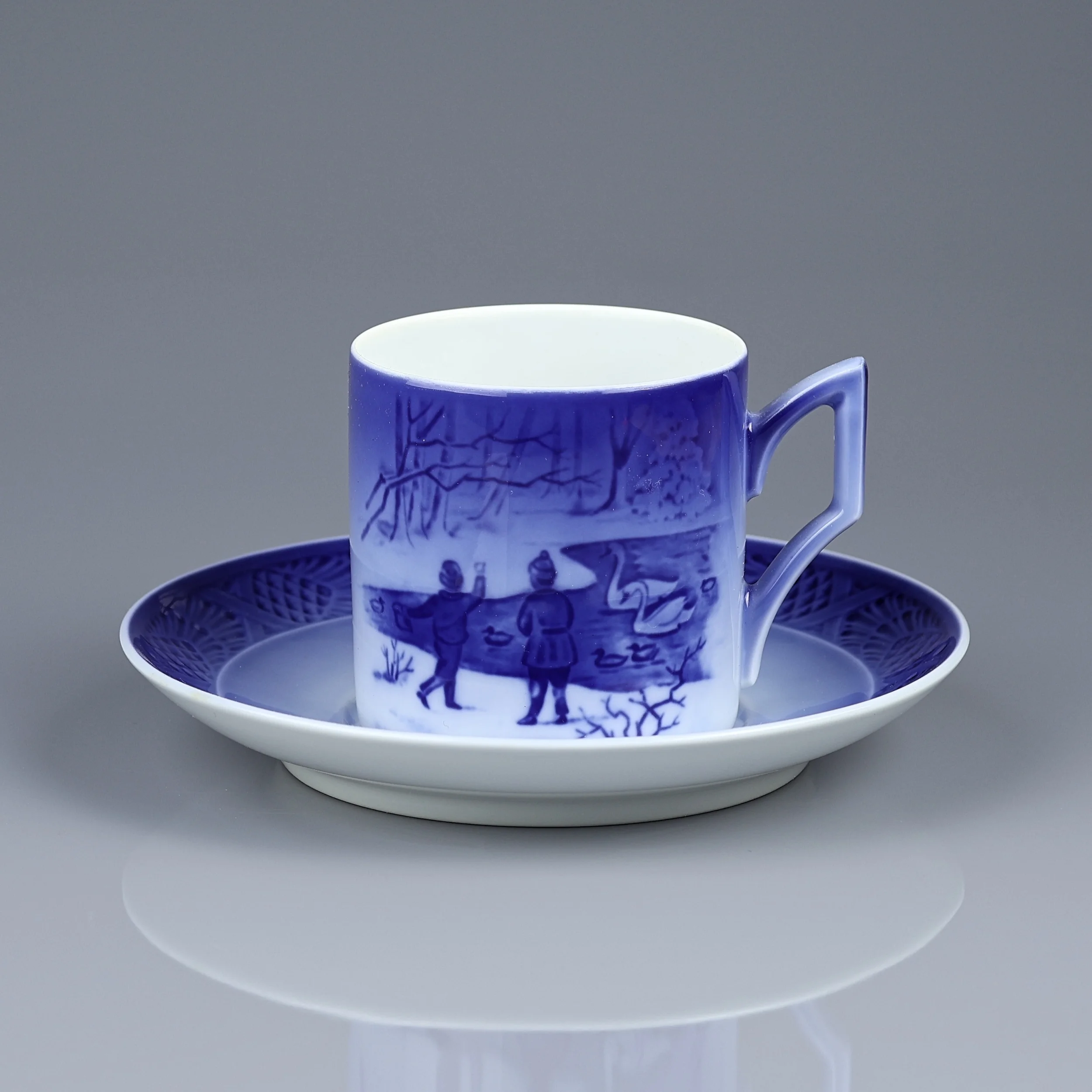 Винтажная кофейная пара Royal Copenhagen Winterbirds 1987 рождественская серия