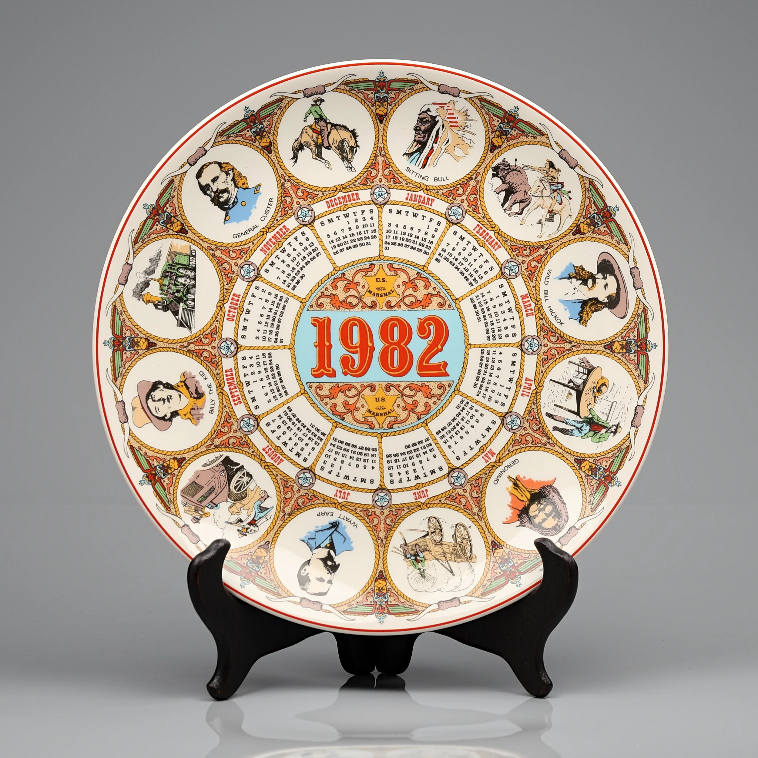 Тарелка винтажная декоративная Дикий Запад Календарь Англия Wedgwood Wild West Calendar Plate Twelfth Series 1982