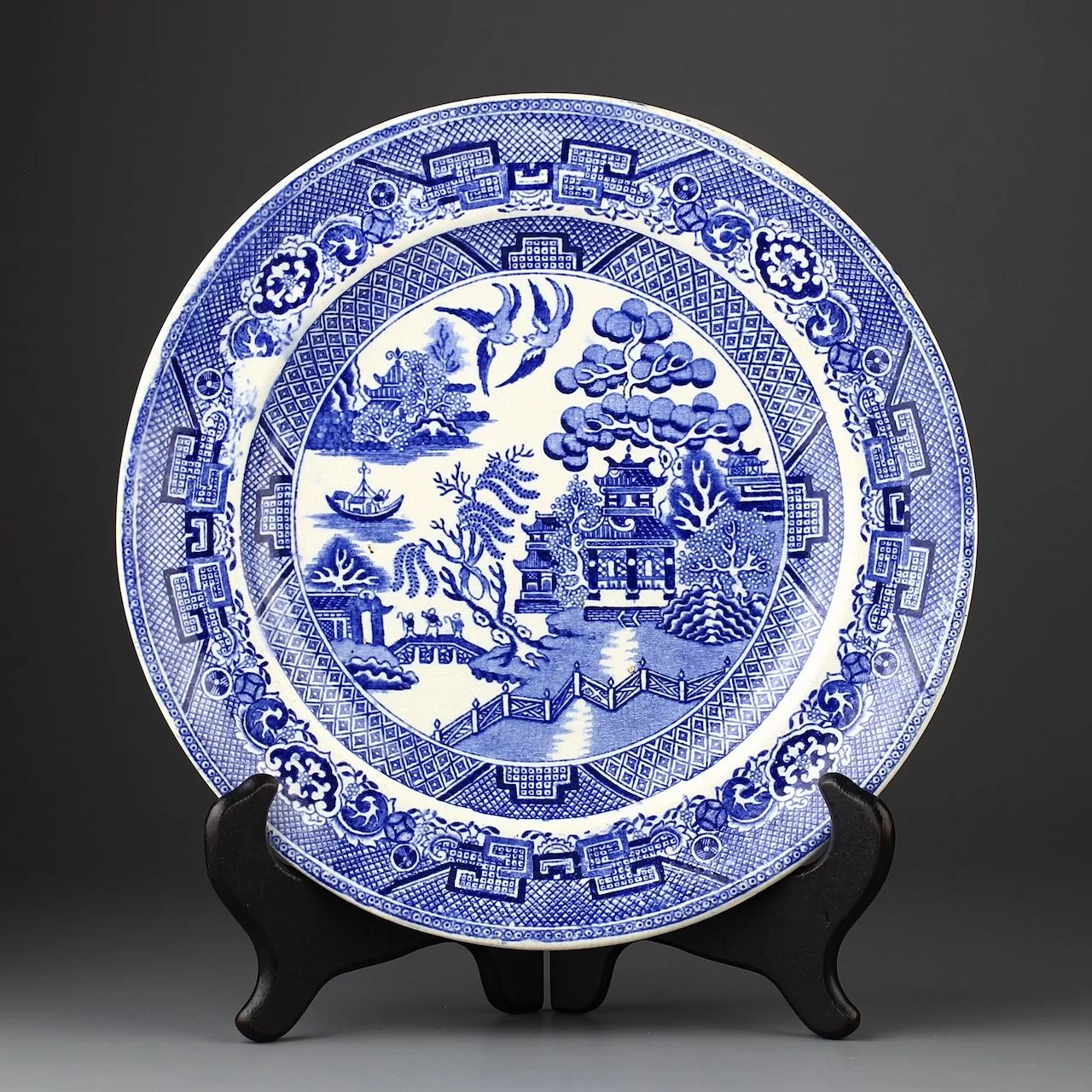 Тарелка антикварная Англия Шинуазри H & Co Staffordshire Stone China Fenton Blue Willow Голубая ива
