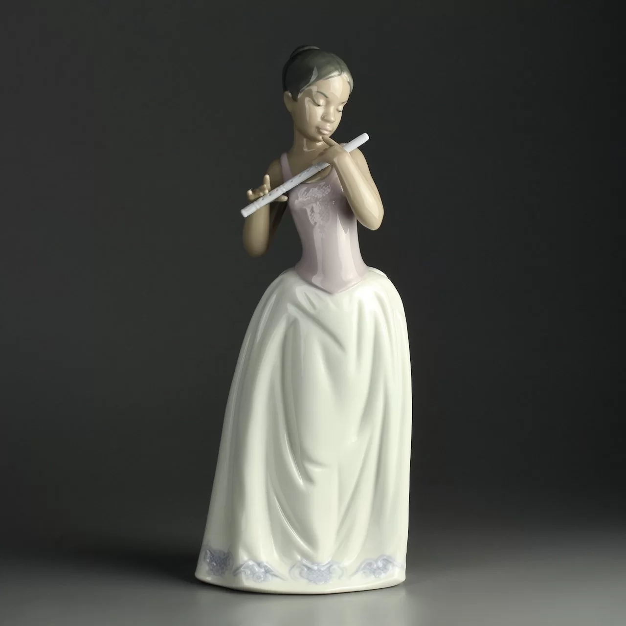 Винтажная фарфоровая статуэтка Испания Lladro NAO 1339 Notes on the Wind Музыка Флейта