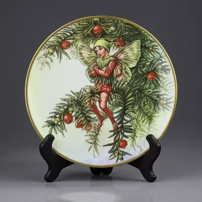 Тарелка винтажная фарфоровая настенная декоративная Фея тиса Gresham Cicely Mary Barker Flower Fairies Year Yew Fairy