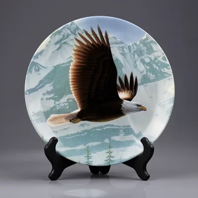 Тарелка винтажная фарфоровая настенная декоративная Хищная птица Орлан Bald Eagle Knowles Majestic Birds