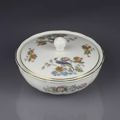 Фарфоровая винтажная конфетница с крышкой Wedgwood Kutani Crane с изображением журавля