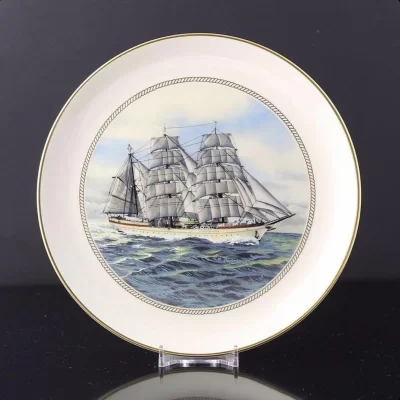 Тарелка винтажная декоративная настенная Фарфор Парусный корабль Danbury Mint Tall Ships Gorch Fock