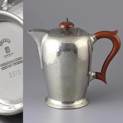 Антикварный английский кофейник Travis Wilson & Co Sheffield Pewter