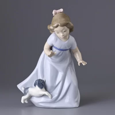 Винтажная фарфоровая статуэтка Испания Lladro NAO Girl Running With Puppy Девочка с щенком