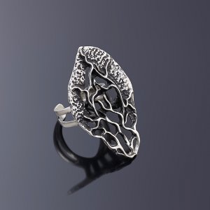 Крупное серебряное кольцо ручной работы