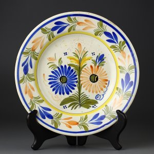 Винтажная глубокая тарелка с цветочным орнаментом Франция Henriot Quimper 23 см