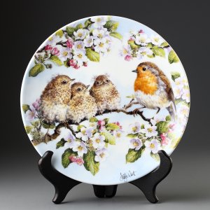 Винтажная декоративная тарелка с птицами Royal Worcester "Out on a Limb" В опасном положении