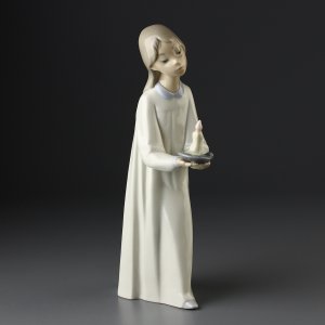 Винтажная фарфоровая статуэтка Испания Lladro 4868 Girl with Candle Девочка со свечой