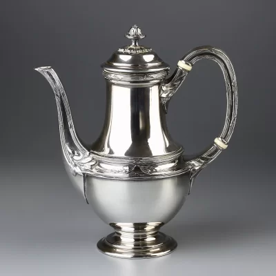 Коллекционный антикварный кофейник Orfevrerie Gallia Christofle с серебряным покрытием