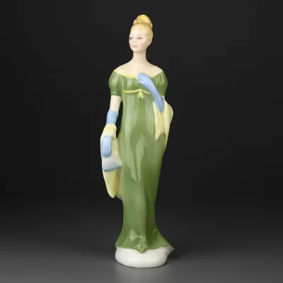 Винтажная фарфоровая статуэтка Девушка Англия Royal Doulton 2311 Lorna