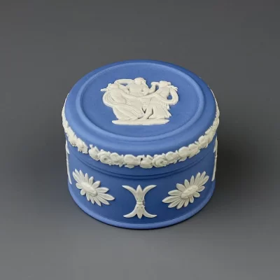 Винтажная английская шкатулка Веджвуд Wedgwood Голубой бисквит Яшма Blue Jasperware