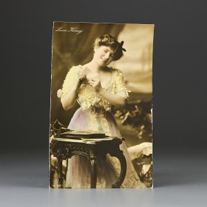 Антикварная немецкая почтовая открытка "Lucie König" Gerlach Ser.336/1