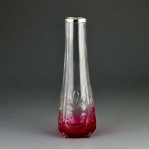 Антикварная английская ваза из стекла с серебряной окантовкой Henry Pidduck & Sons