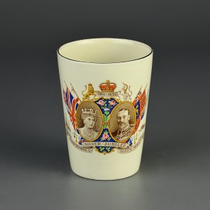 Антикварный стакан Silver Jubilee 1910-1935 King George V. Queen Mary