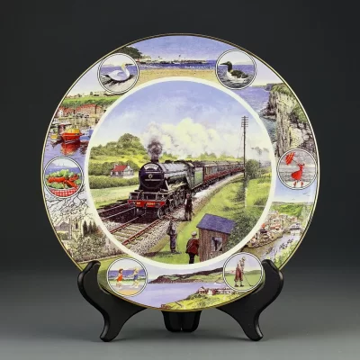 Тарелка винтажная декоративная настенная Фарфор Англия Паровоз Поезд Royal Doulton Scarborough Flyer Wish you were here