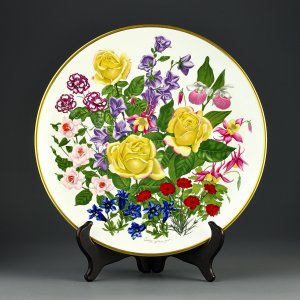 Тарелка винтажная декоративная настенная Фарфор Англия Цветы Июнь Franklin Porcelain Wedgwood Flowers of June