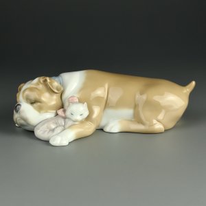 Винтажная фарфоровая статуэтка Собака с кошкой Бульдог Испания Lladro 6417 Unlikely Friends