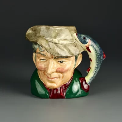 Винтажный английский кувшинчик Браконьер Рыбак Royal Doulton The Poacher D6464 Toby Character Jug