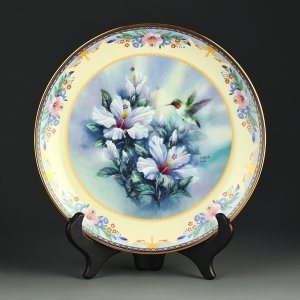 Тарелка винтажная декоративная настенная Фарфор Колибри Цветы Garden Jewels Lena Liu