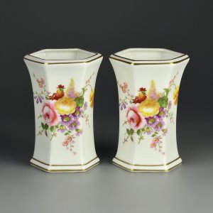 Винтажные фарфоровые вазы салфетницы Англия Royal Crown Derby Posies 1983 год